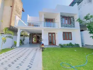 Ultra Modern Brand New House Sale Athurugiriya