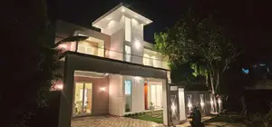 Brand New Super Luxury House with Pool for Sale in Piliyandala Town