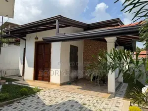 Spacious Brand New House for Sale Piliyandala