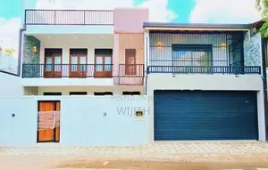 SUPAR BRAND NEW 3 STOREY HOUSE FOR SAL INTALAWATUGOADA HOKANDARA ROAD