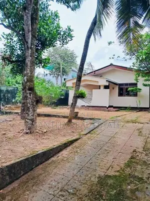 (AFA28) 20 P Property Sale At Desinghe Road Pelawatha Battramulla