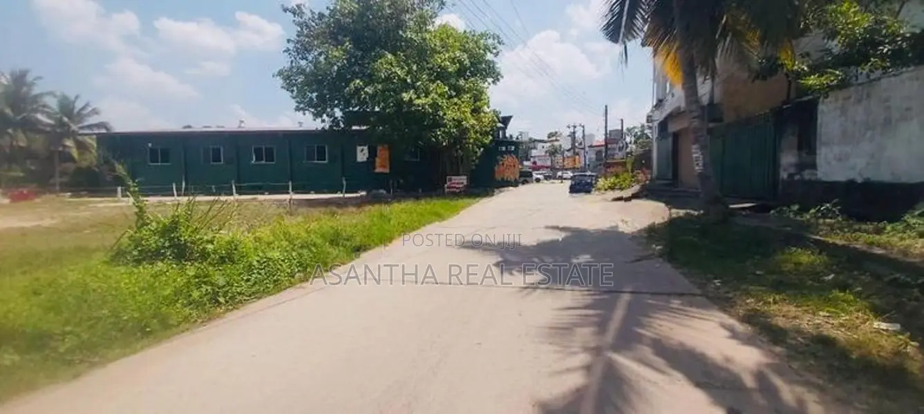 (AFA47) 41 P Bare Land Sale At Thalawathugoda