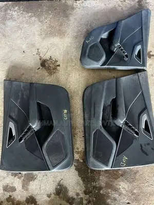 Audi Q2 Door Aposting