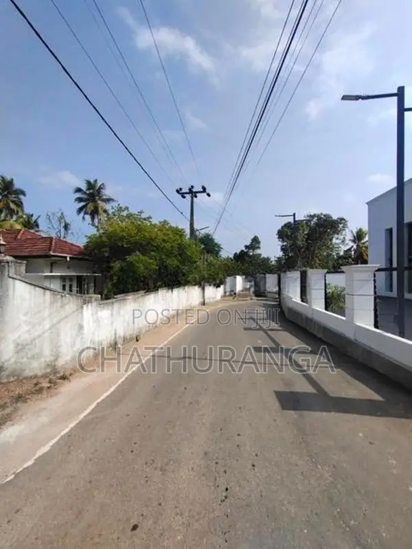Prime Residential Land for Sale Kadawatha Ragama Road