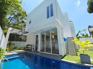 Architecture Designed Luxury 3 Storey House for Sale in Piliyandala To