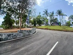 Land for sale in Ambathale