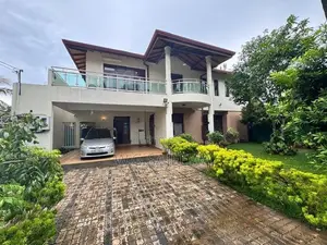 Ja-Ela Araliya Garaden 4 Bedroom Luxury House for Sale