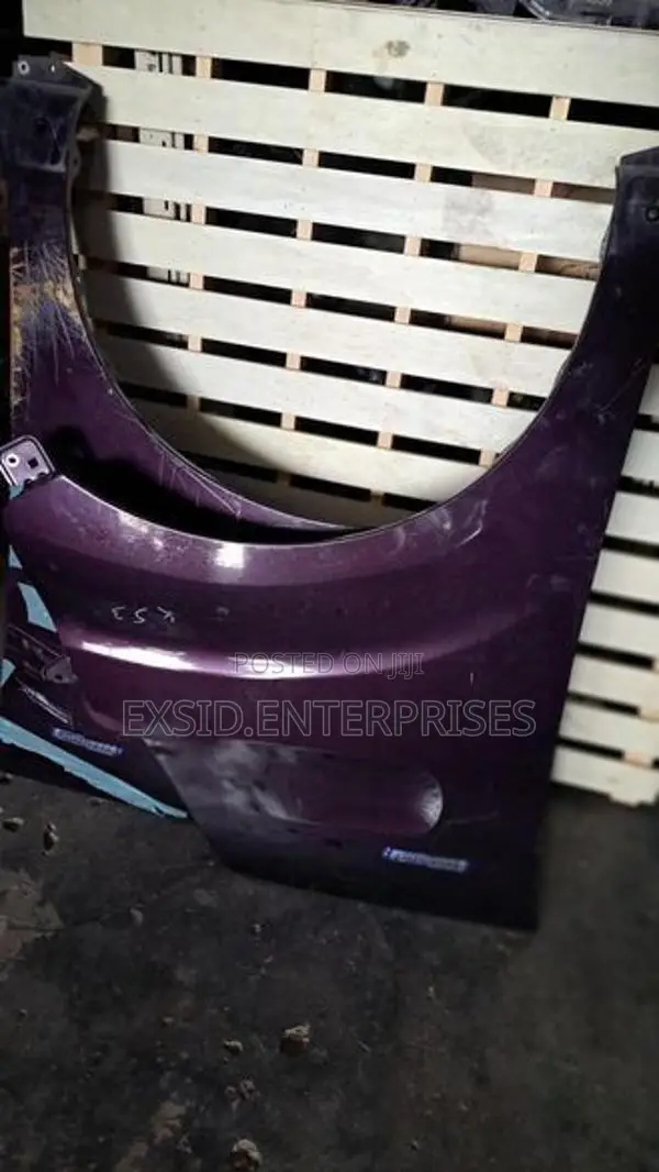 Suzuki Spacia fender (MK53)