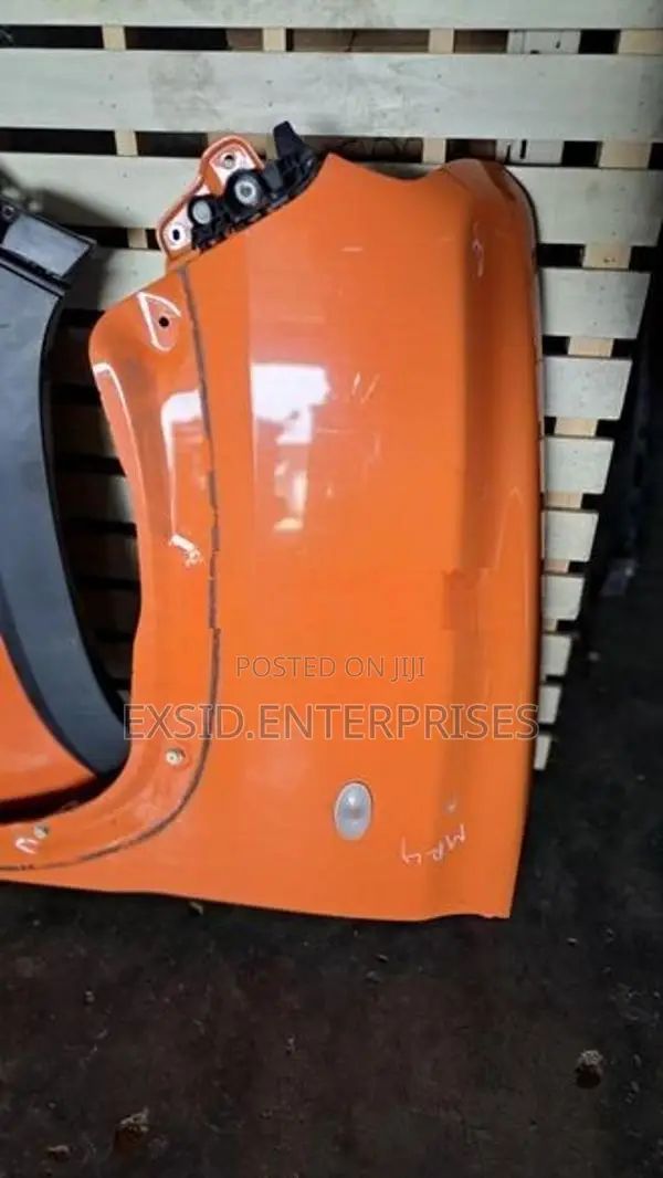 Suzuki Hustle fender (MR41)