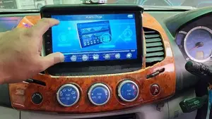 L200 YD Pro Android Player 2+32 GB