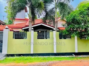 Residential Area Single Storey House For Sale In Negombo