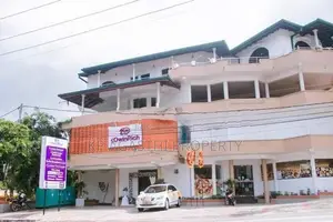 super luxury hotel for sale in kandy