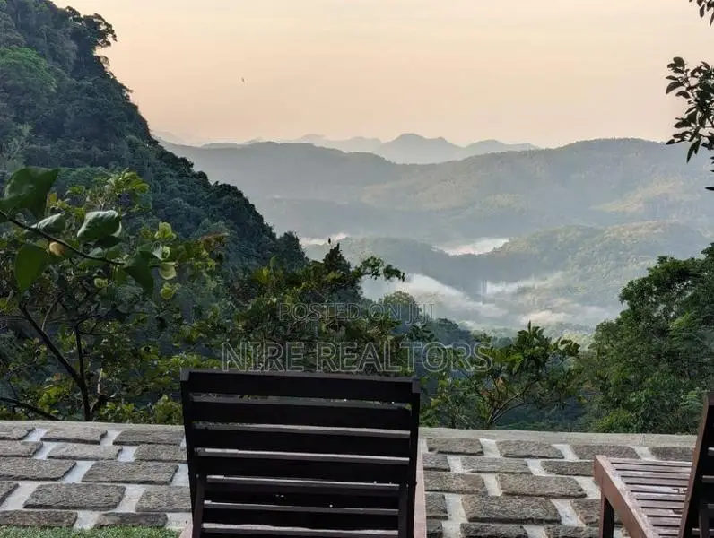 English Colonial Estate on 2 Acres for Sale– Benjamin Cottage, Haputal