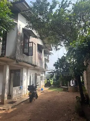 House for sale in Nugegoda ( Wijerama )