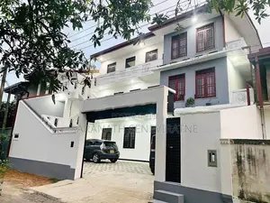 3 Storied House for Sale in Kottawa Mattegoda