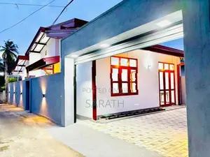Brand New Modern house Sale Athurugiriya
