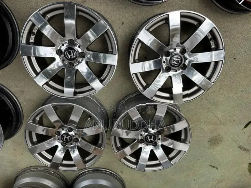 15” Alloy Wheels