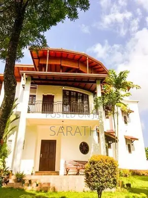 Well Build Luxury House Sale Talawatugoda