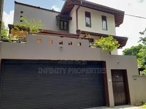 (AF814) 03 Story House With 7.78 P Sale At Udahamulla Nugegoda