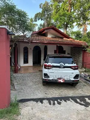 ජා-ඇල, දූව පාරේ පිහිටි නිවසක් විකිණීමට ඇත. (ID : DUWA001S)