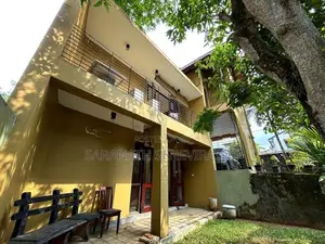 Luxury House in Baddagana Kotte for Sale