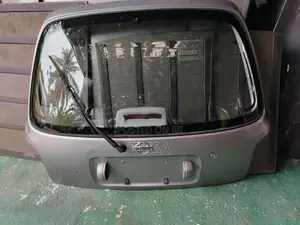 Nissan March K11 Dicky Door