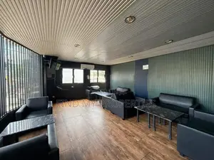 Commercial building for Sale in Kadawatha