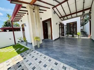 අලුතින් ඉදි වු නිවසක් විකිණීමට piliyandalan