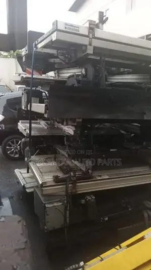 TRUCK POWER GATE