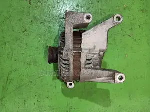 Mazda Axela Alternater