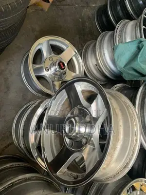 15” Alloy Wheels