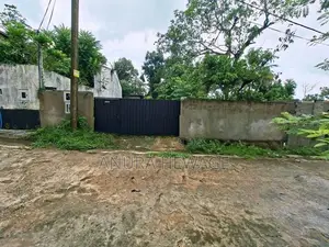 Land for sale Kaduwela, Korathota, square plot. (ID:KDWL003)