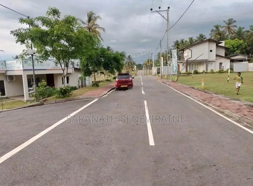 Land in Kesbewa Kahathuduwa - The Garden Home Project