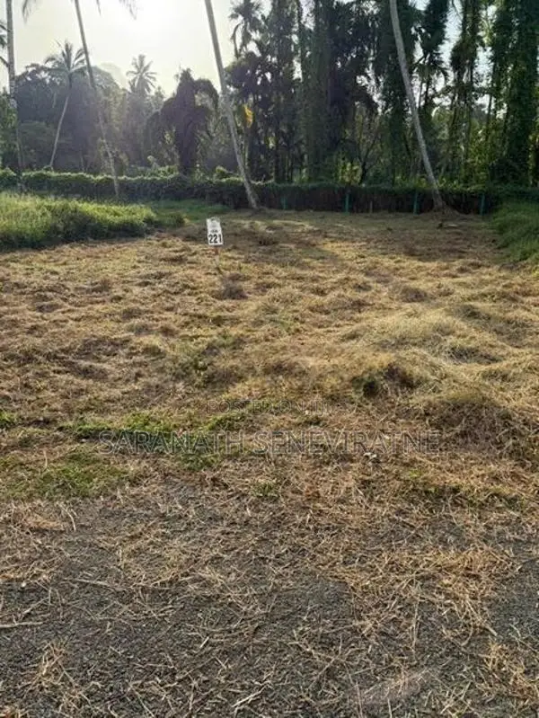 Land in Kesbewa Kahathuduwa - The Garden Home Project