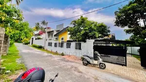 Good Enviornment Spacious Luxury House For Sale In Negombo Kandawala