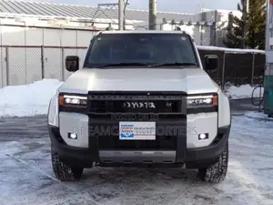 Toyota Land Cruiser Prado 250 ZX 2025