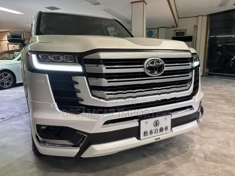 Toyota Land Cruiser Sahara LC300 ZX DIESEL 2026