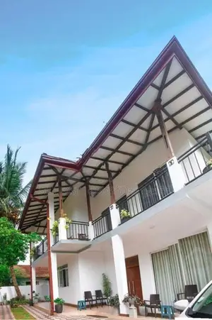 Full Furnished Upstairs house for rent in Seeduwa