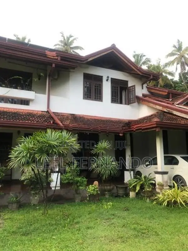 Land with House for Sale Seeduwa