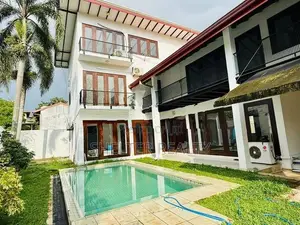 Thalawathugoda 5 Bedroom house for rent