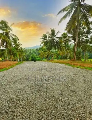 Yakkala Land Plot for Sale