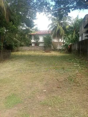 Yakkala Kalagedihena Land
