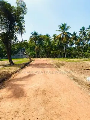 පම්බලට ආසන්නව සින්නක්කර බිම් කොටස්