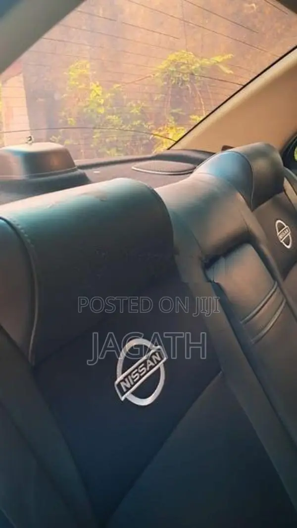 Nissan Sunny 2008