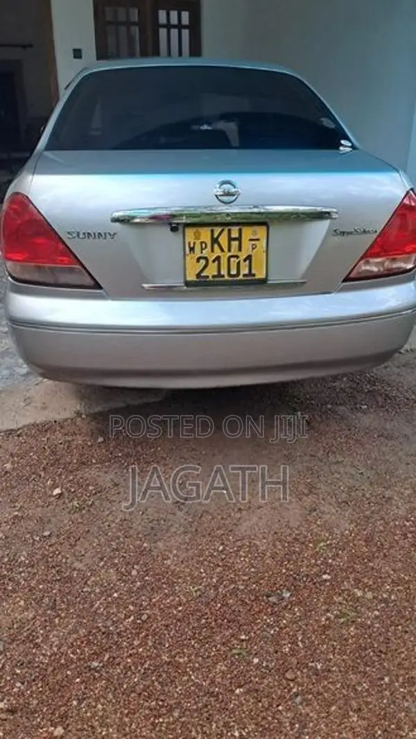 Nissan Sunny 2008