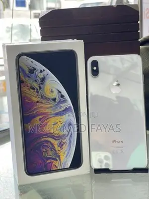 Apple iPhone XS Max 256GB white color (Used)