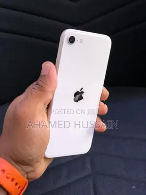Apple iPhone SE 3 White 128GB (Used)