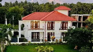 Super Living Conditions Upstairs 4 Br House for Sale Negombo