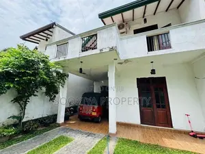Newly Build 2 Story Luxury House for Sale in Piliyandala Miriswattha