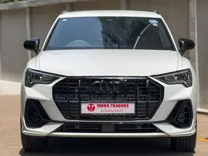 Audi Q3 S-Line Black edition 2025